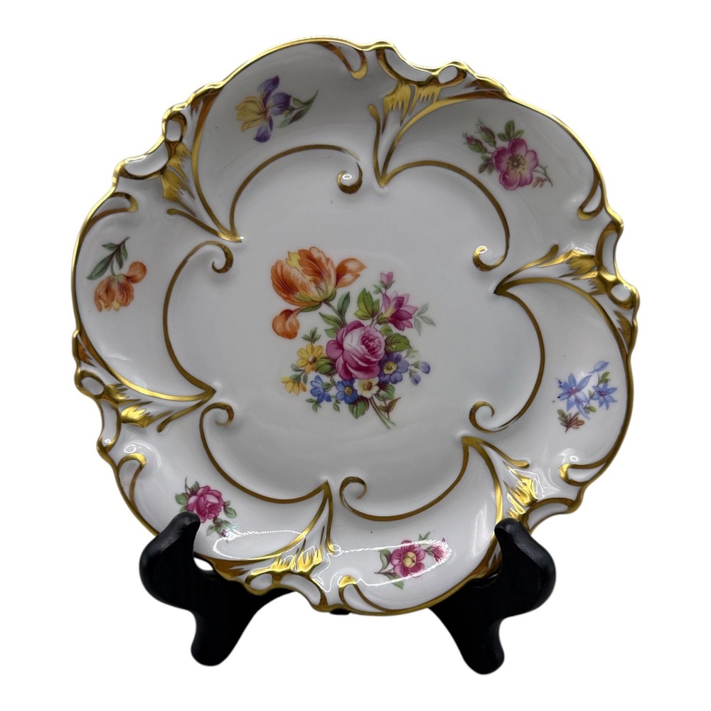 Graf von Henneberg Ilmenau German Porcelain Floral Gold Gilt Plate 7.5 Inch